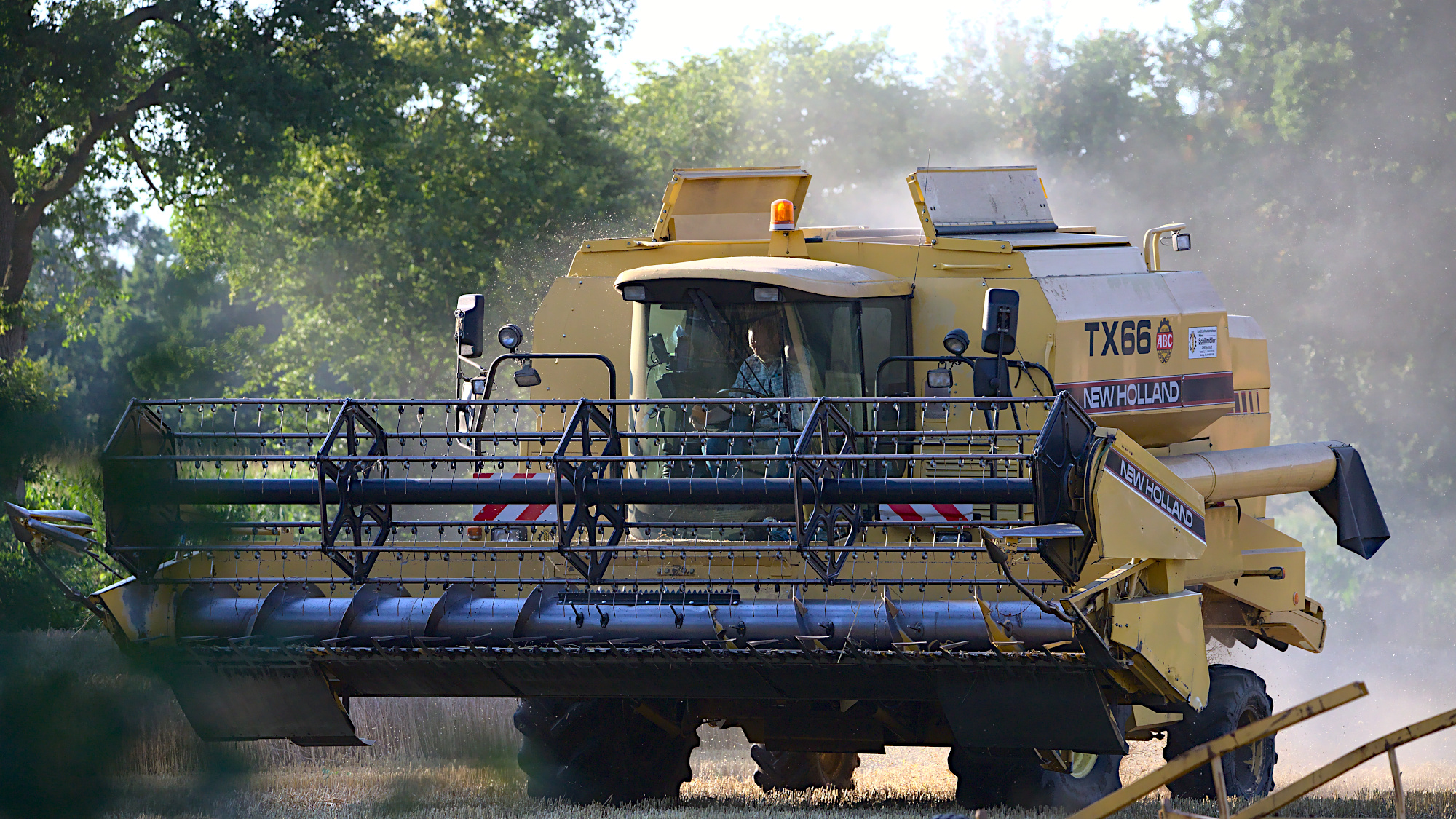 Mähdrescher (New Holland)